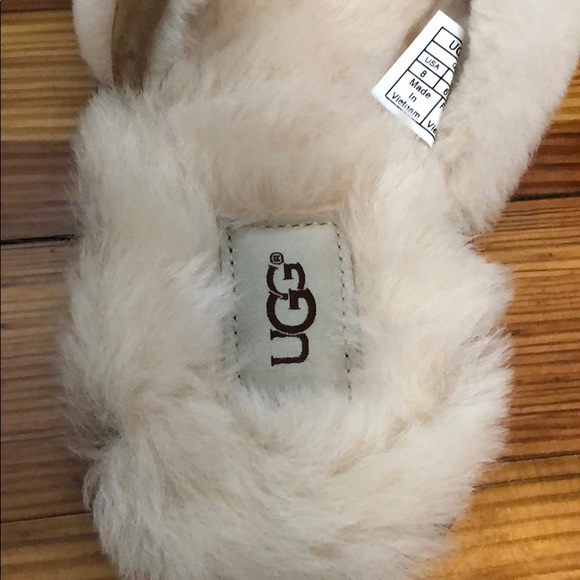 NEW with tags. UGG Abela slippers. Size 8. - Picture 5 of 6